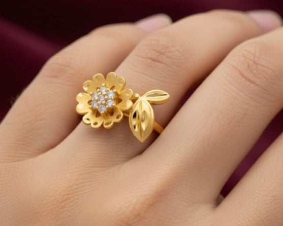 Flower & Leaf Ring - Gold Plated Floral Design with Crystal Cluster