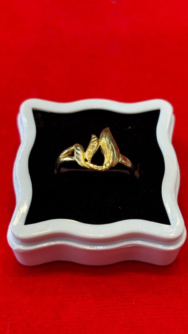 Aabha Gold-Plated Ladies Ring
