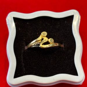 Nayra Gold-Plated Ladies Ring