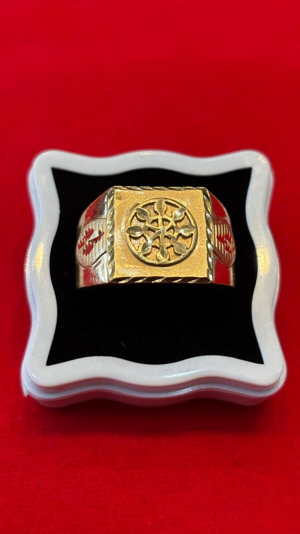 Veer Gold-Plated Jen’s Ring