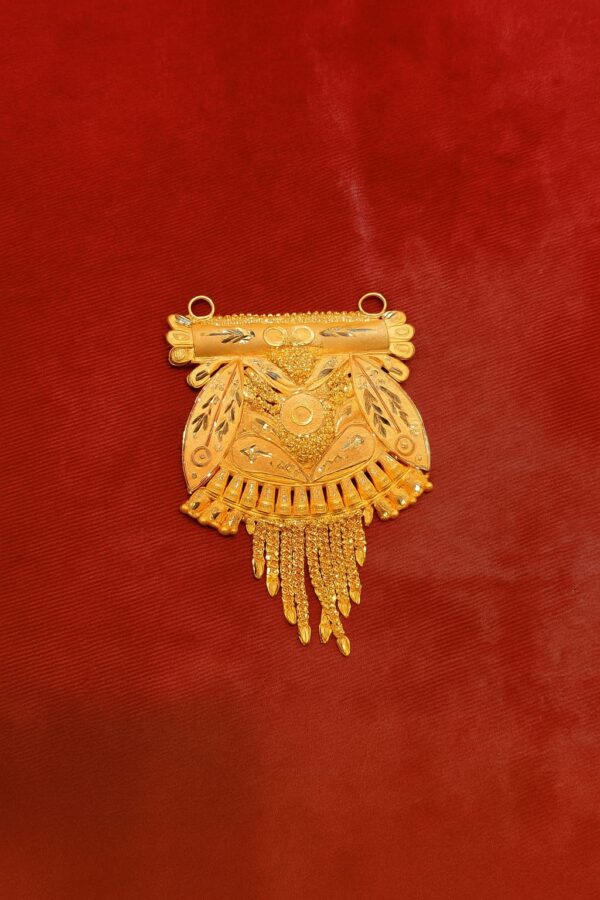 Ahsas "Sunehri Noor" Gold-Plated Pendant